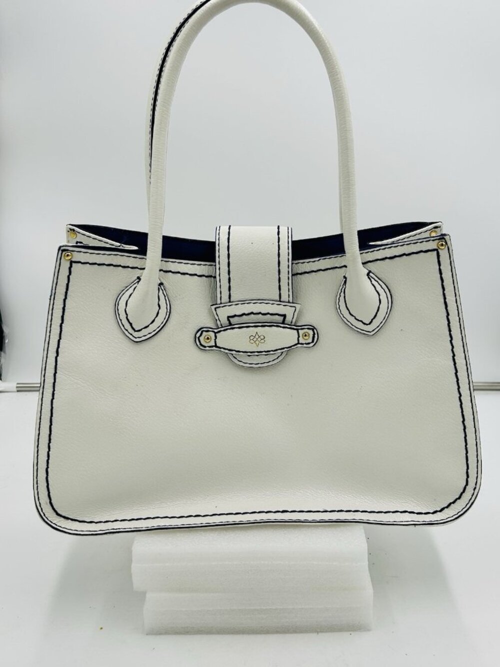 Antonio Melani White Leather Satchel Bag Magnetic Closure Blue Trim